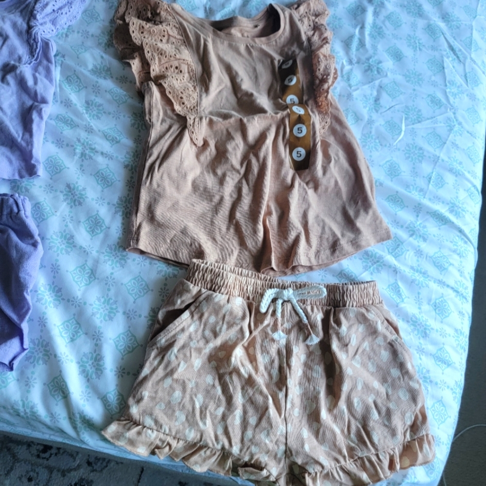 Kids matching linen set